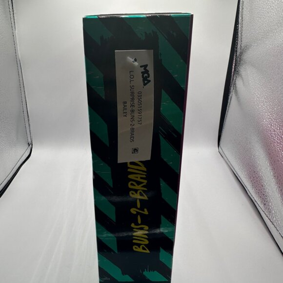 LOL SURPRISE TWEENS SURPRISE SWAP BUNS TO BRAIDS "BAILEY DOLL" NEW - Picture 3 of 5